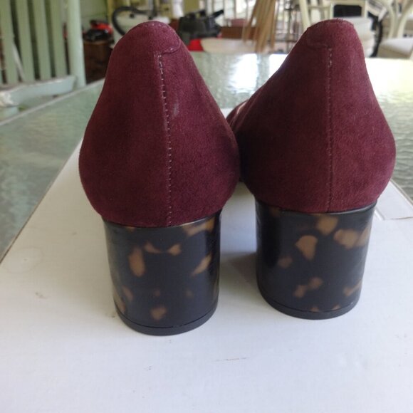 Talbots women's size 9&1/2M, Burgundy suede leather chunky heel shoes, round toe - Picture 14 of 16